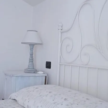 I Campi Di Lino Bed & Breakfast Finale Ligure Exterior photo